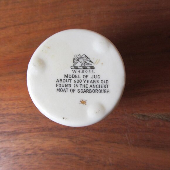 W.H. Goss crested heraldry china vintage Plymouth (GC077 Grace) - Picture 7 of 8